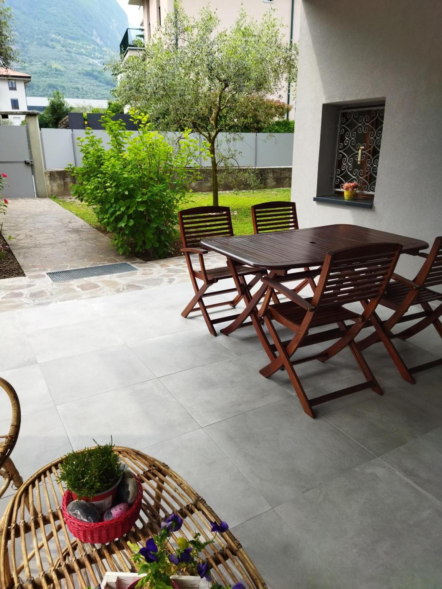 Rose Garden House Wi-Fi Apartment Riva del Garda Exterior photo