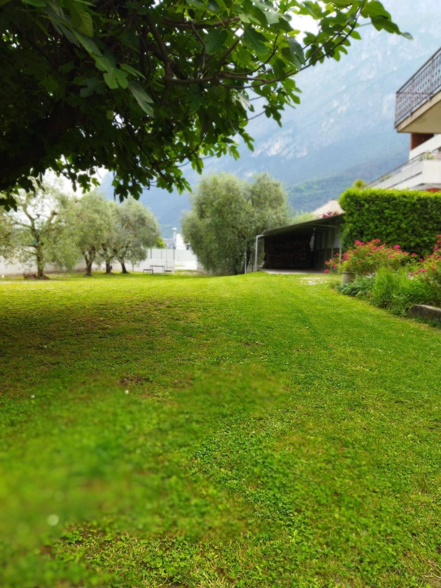 Rose Garden House Wi-Fi Apartment Riva del Garda Exterior photo